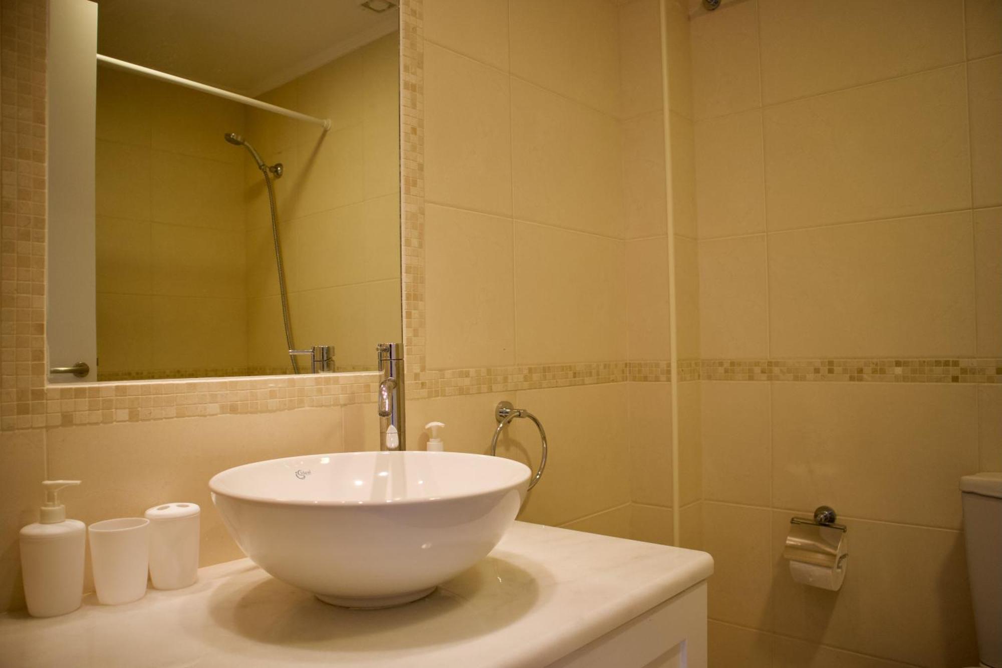 Resitour - Aphrodite Beachfront Pirgos Psilonerou Phòng bức ảnh